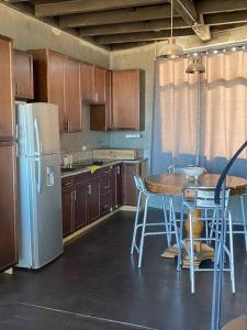 Фотография из галереи Cabaña Valzam 2 entre viñedos Rancho Tecate Resort в городе Текате