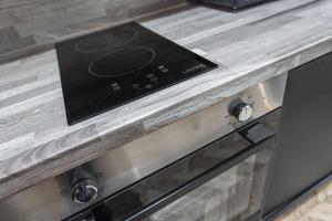 a close up of a stove top oven at The Varsity Studios in Nottingham