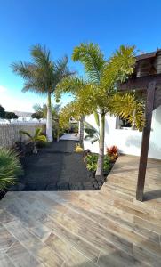Vonkajšia záhrada v ubytovaní Casa Chic Lanzarote