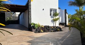 Vonkajšia záhrada v ubytovaní Casa Chic Lanzarote + 5 fotografií