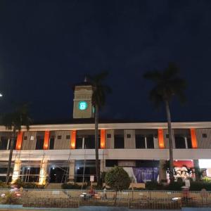 Gedung tempat apartemen berlokasi