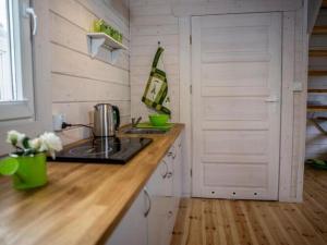 Nhà bếp/bếp nhỏ tại Comfortable, two-story holiday houses, Pobierowo