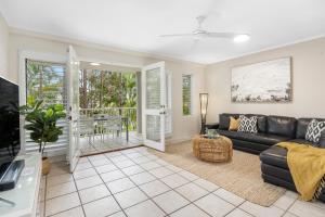 Μια τηλεόραση ή/και κέντρο ψυχαγωγίας στο Sunset Cove Noosa