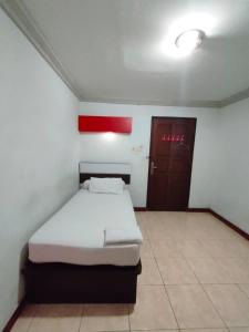 Foto dalla galleria di Hotel Riverside Manado a Manado