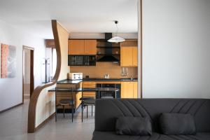 Kuchyňa alebo kuchynka v ubytovaní IseoLakeRental - Appartamento Livio