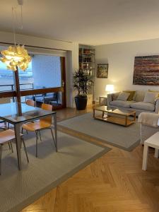 Afbeelding uit fotogalerij van Iturrain by smiling rentals in Hondarribia +18 foto's