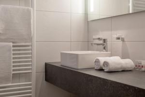 Kúpeľňa v ubytovaní Landhaus Sepp Santer + 37 fotografií