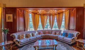 Posezení v ubytování Muthu Sovereign Suites & Spa, Limuru Road, Nairobi