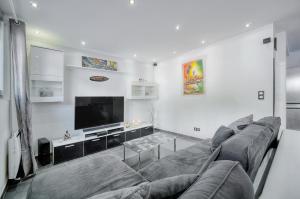 Zdjęcie z galerii obiektu Le Toma - Moderne et élégant - VCA w Cannes