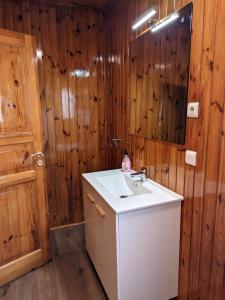 Fotografia z galérie ubytovania Bungalow con piscina cerca de la playa de Torre del Mar Ideal familias v destinácii Vélez-Málaga