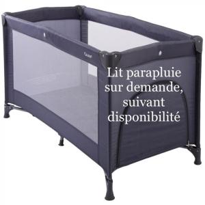 een bedframe met een bord waarop staat dat de lift parachute onze teleurstelling bij t2 lumineux avec balcon in Saint-Malo