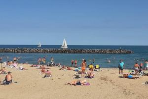 Hostia v ubytovaní Appartement avec parking Cap d'Agde, La Falaise