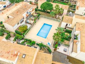 Bazén v ubytovaní Cap d'Agde Suit'Appart T1 Pinède 26 m2 balcon 10 m2 alebo v jeho blízkosti + 13 fotografií