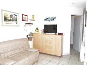 Зона вітальні в Appartement Sète, 3 pièces, 5 personnes - FR-1-338-424