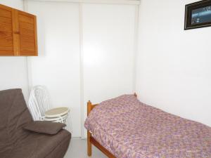 Ліжко або ліжка в номері Appartement Sète, 3 pièces, 5 personnes - FR-1-338-424