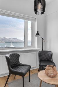 Posezení v ubytování Sunny Reykjavík Apartment - Harbour View