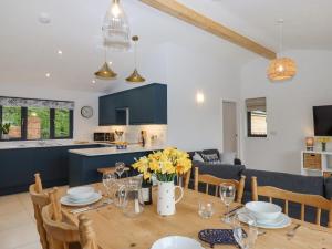 Φωτογραφία από το άλμπουμ του Woodpecker Lodge σε Cullompton