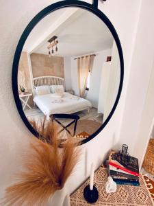 A bed or beds in a room at Nonna Cannella