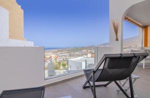 Balkón nebo terasa v ubytování Mirador Balcon del Atlantico y piscina privada