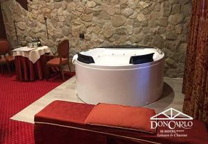 Foto sihtkohas Broni asuva majutusasutuse Hotel Don Carlo galeriist