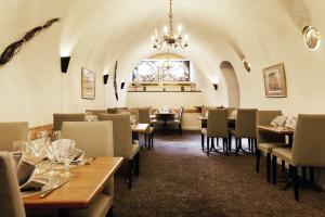Restoranas ar kita vieta pavalgyti apgyvendinimo įstaigoje Elite Stora Hotellet Örebro