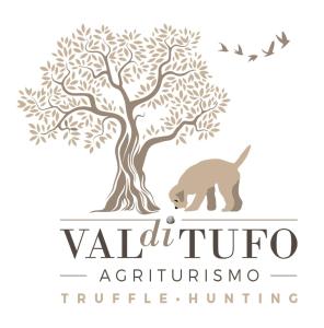 Agriturismo Val di Tufo的证书、奖牌、标识或其他文件