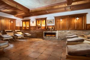A seating area at Vital - und Wellnesshotel Hanneshof