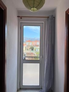 Fotografie z fotogalerie ubytování Kleio's Apartment v destinaci Lixouri