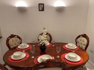 Restaurant o iba pang lugar na makakainan sa Angel view - 4 bed property- perfect for contractors & families