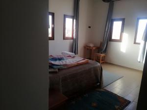 Riad Ouinz客房内的一张或多张床位