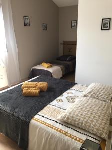 Afbeelding uit fotogalerij van Le chat perché in Saint-Julien-en-Born