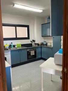 Fotografie z fotogalerie ubytování Espacioso apartamento de dos dormitorios en Mijas v destinaci Mijas