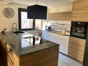 Η κουζίνα ή μικρή κουζίνα στο Le Petit Nid +21 φωτογραφίες