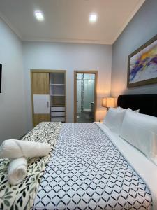 Postel nebo postele na pokoji v ubytování Cal Bed & Breakfast