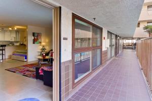 Gallery image of Pool View Condo in San Diego