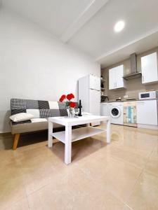 A kitchen or kitchenette at El Rinconcito de Noa