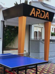 Namizni tenis v nastanitvi Hotel Arda Velipoje oz. v okolici