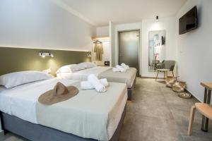 Gallery image of Alla Strada - Micro Suites in Limenaria +109 photos