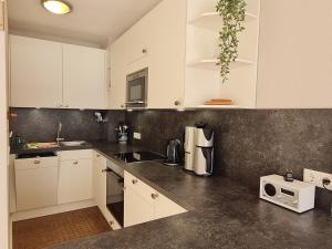 Dapur atau dapur kecil di Bi de Wyk, Whg C1