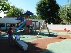 Fotografia z galérie ubytovania Mobile Home Confort à 20m de la Plage avec Parking - 4 Pers., Camping Cadoret, Fouras - FR-1-709-53 v destinácii Fouras