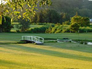 Gallery image of Riverbend Cottage Cabin - Little Heaven in Nambour +35 photos
