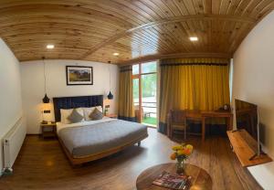 The Dunes Boutique Hotel客房内的一张或多张床位