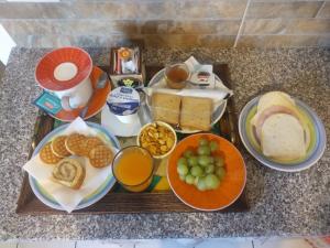 Maistas nakvynės su pusryčiais namuose arba netoliese