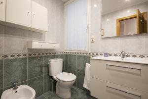 Kúpeľňa v ubytovaní Olas de Ondarreta - Local Rentss