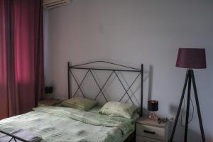 Voodi või voodid majutusasutuse Prishtina Center Hostel toas