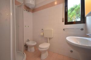 A bathroom at Appartamenti Alemagna