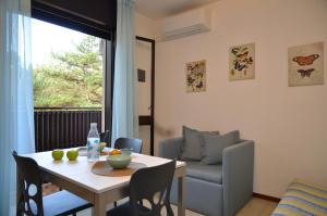 A seating area at Appartamenti Alemagna