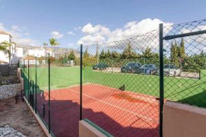 Fotografia z galérie ubytovania Gran terraza con piscina junto a Mijas Golf v destinácii Fuengirola