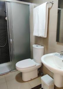 Koupelna v ubytování Hotel Sol Almería