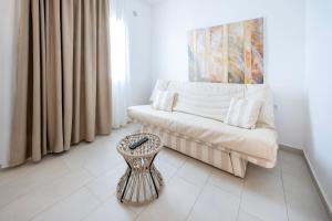 Zona d'estar a Orizontes Hotel Santorini